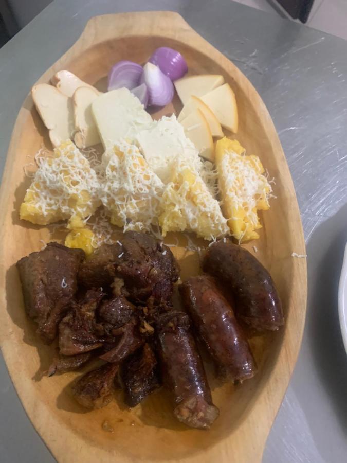 No Comment Rustic Curtea de Argeş Εξωτερικό φωτογραφία